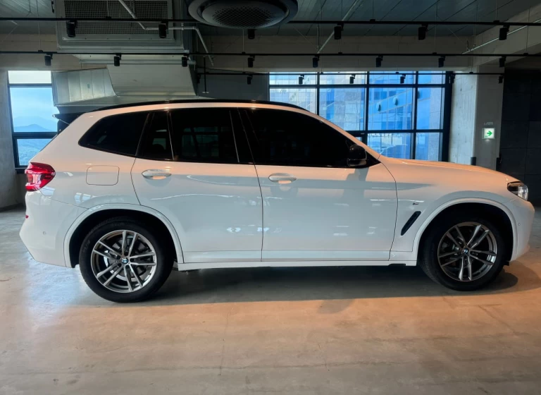 BMW  X3 20i XDrive
