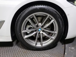 BMW 5-SERIES G30 520d M  2020 4