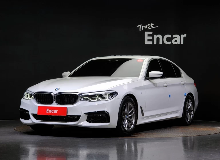 BMW 5-SERIES G30 520d M  2020